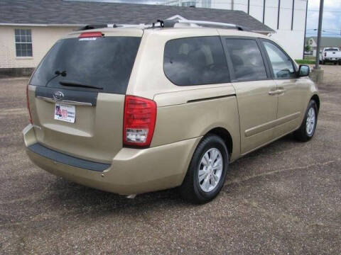 2011 Kia Sedona LX