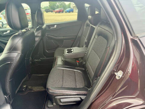 2023 Ford Escape ST-Line Select