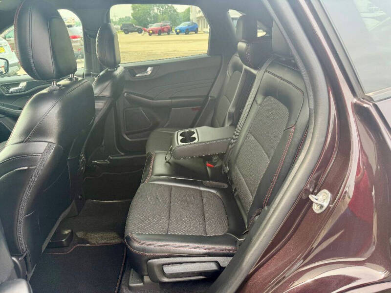 2023 Ford Escape ST-Line Select