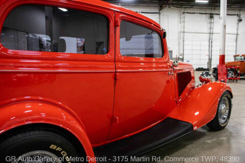 1934 Ford Tudor