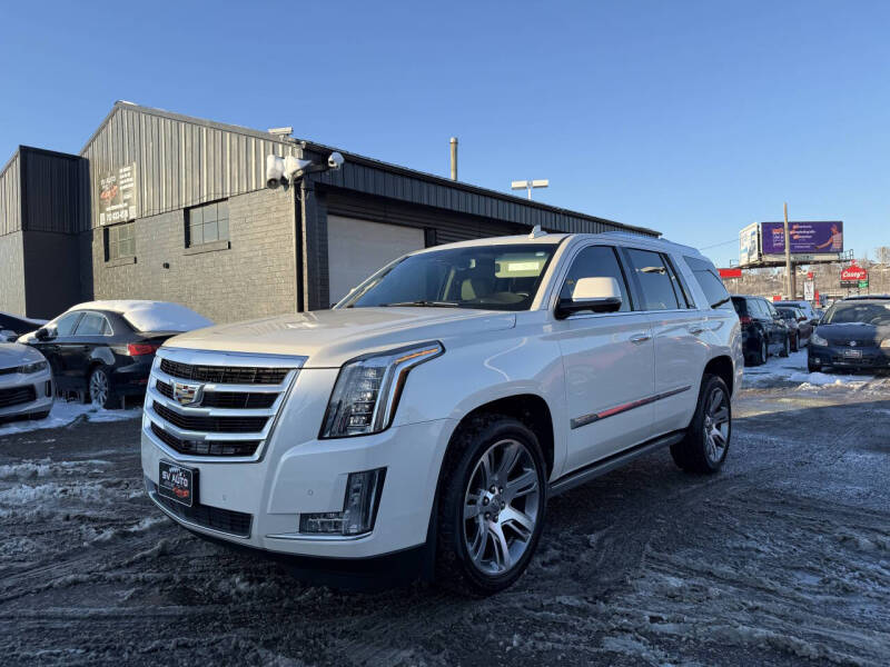 2015 Cadillac Escalade Premium's photo
