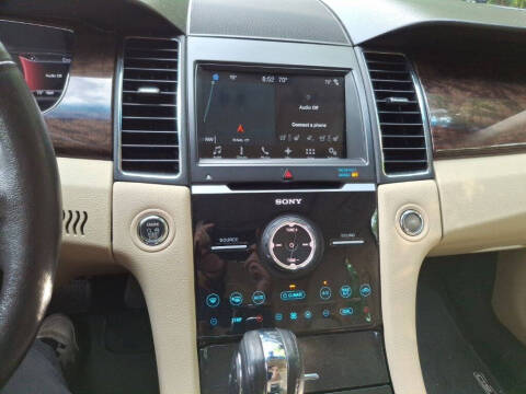 2017 Ford Taurus Limited