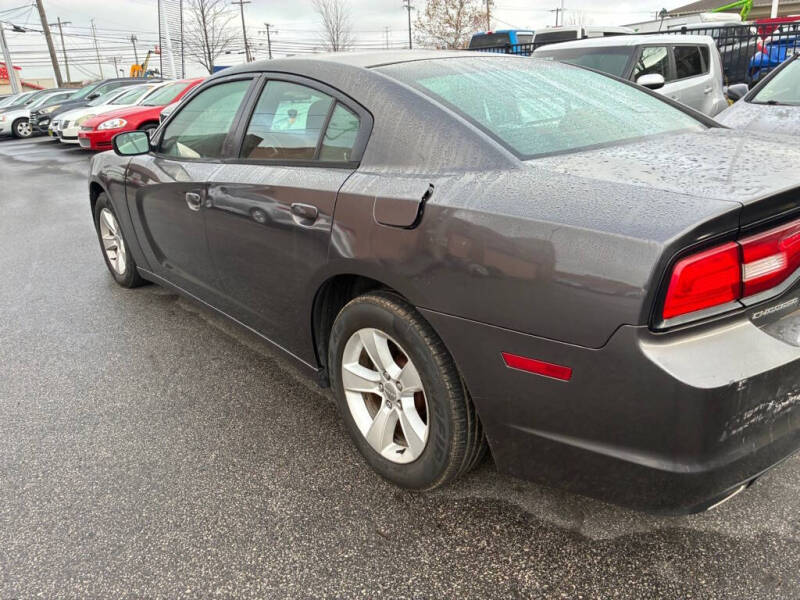 2014 Dodge Charger SE