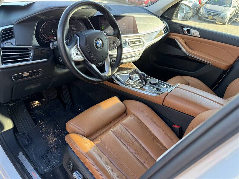 2019 BMW X7 xDrive40i