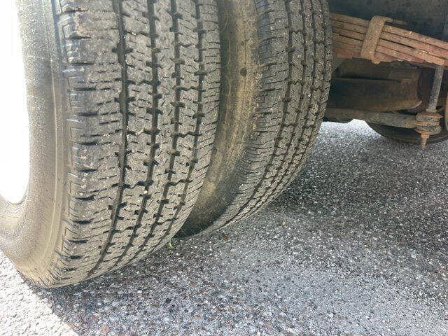 2005 Ford E-Series E-450 SD