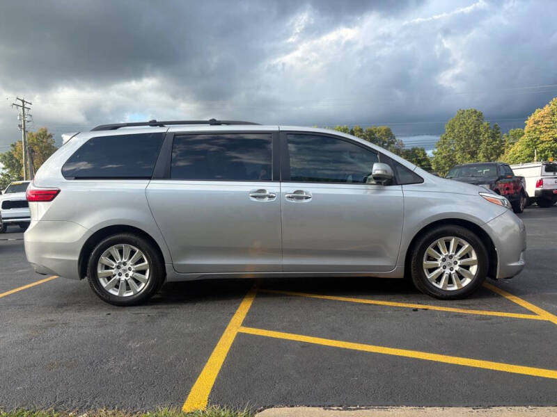 2015 Toyota Sienna