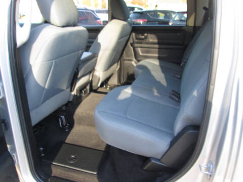 2017 RAM 1500 Express