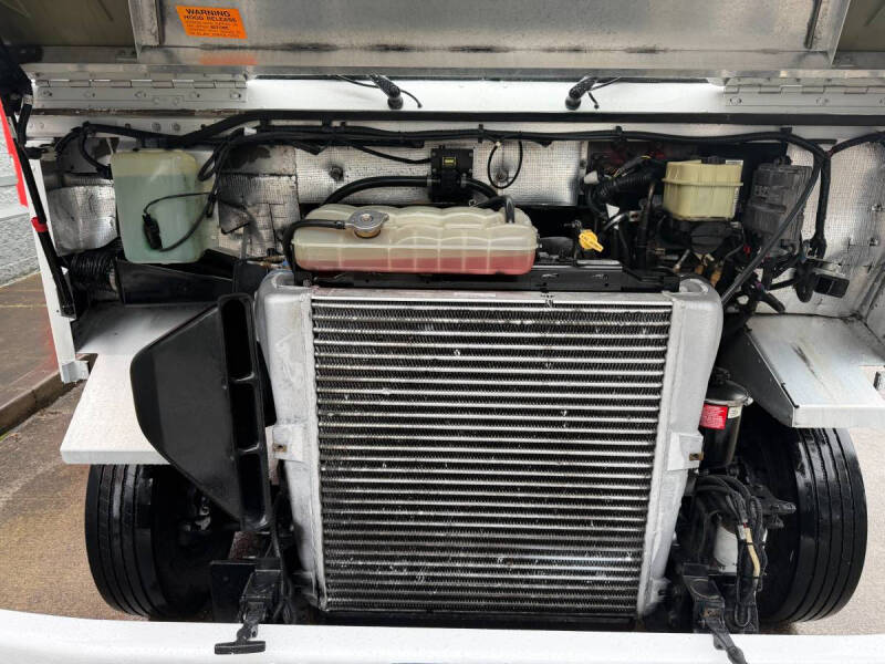 2006 Freightliner MT45 Chassis