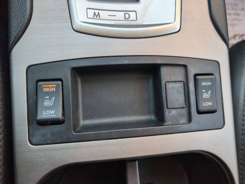 2012 Subaru Outback 2.5i Limited