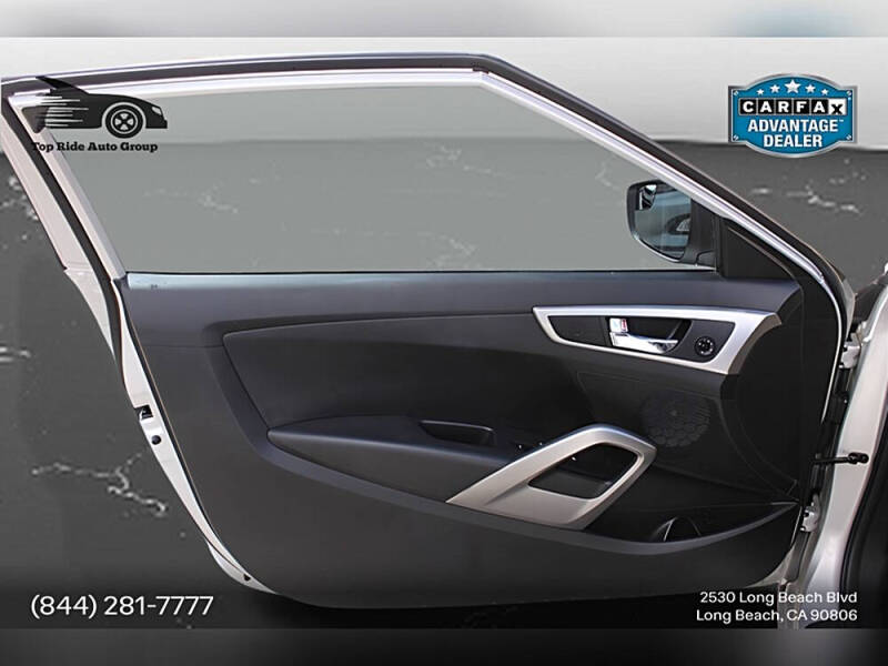 2017 Hyundai Veloster