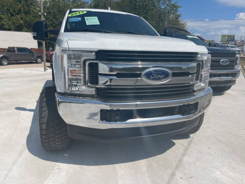 2017 Ford F-250 Super Duty for sale at Speedway Motors TX in Fort Worth TX