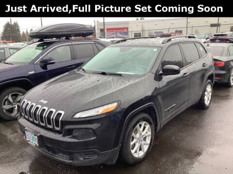 2016 Jeep Cherokee for sale at Royal Moore Custom Finance in Hillsboro OR