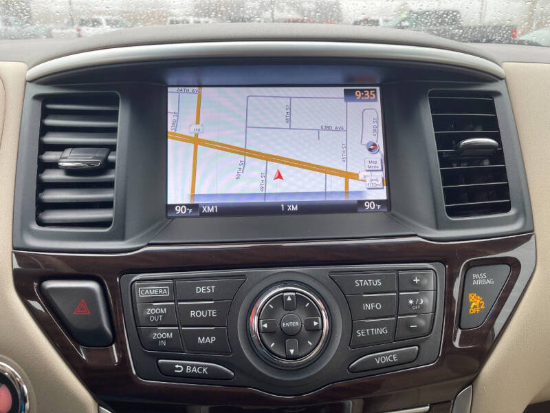 2015 Nissan Pathfinder SL