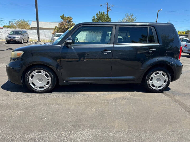 2009 Scion xB
