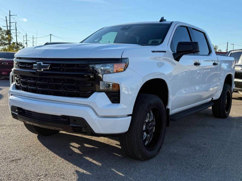 2025 Chevrolet Silverado 1500 Custom