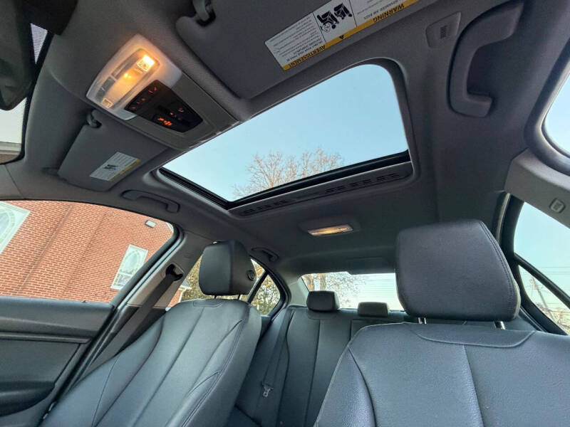 2015 BMW 3 Series 320i xDrive