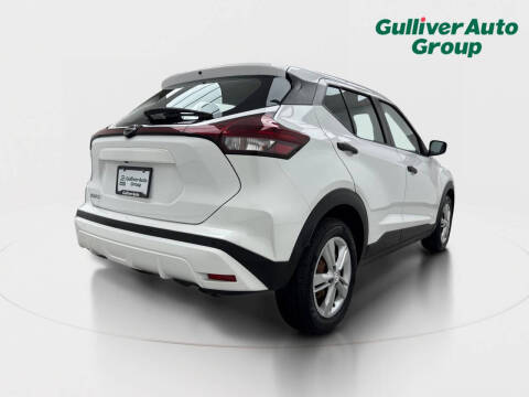 2023 Nissan Kicks S