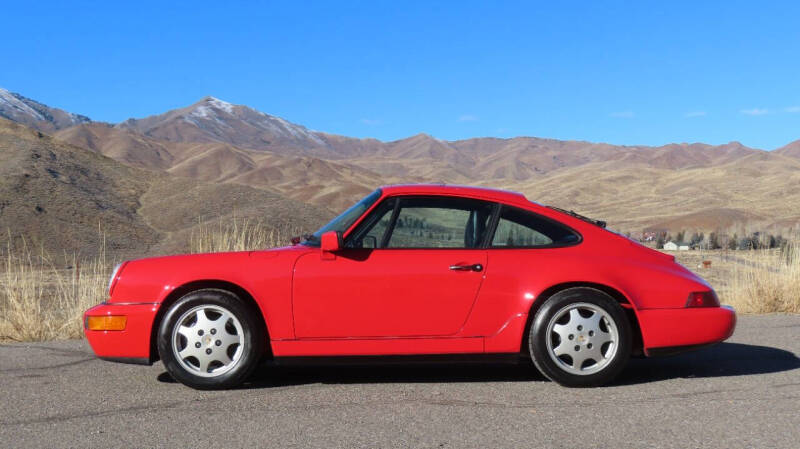 1991 Porsche 911 Carrera 2