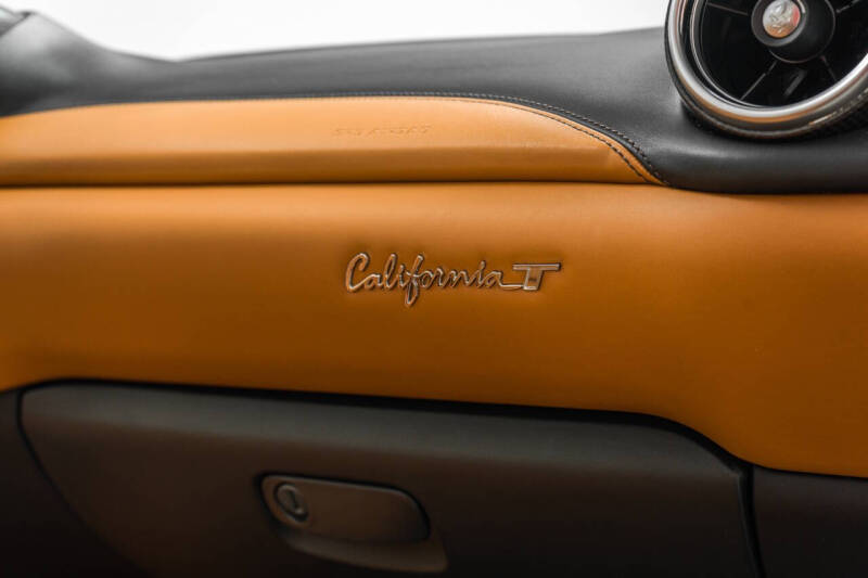 2015 Ferrari California T