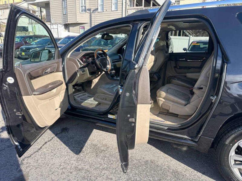 2014 GMC Acadia Denali