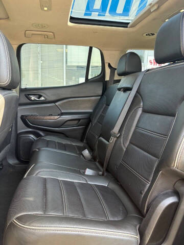 2020 GMC Acadia Denali