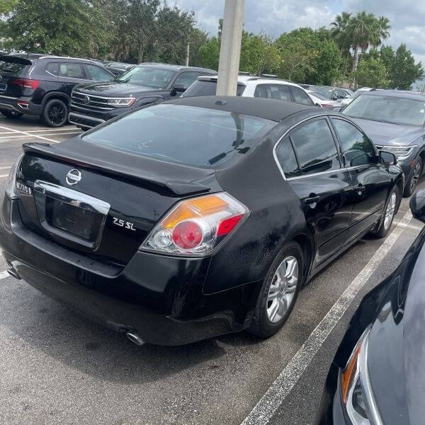 2010 Nissan Altima for sale at Green Light Auto in Bridgeton, NJ