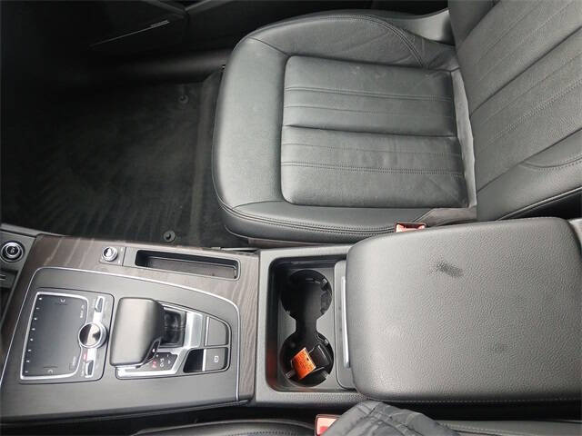 2020 Audi Q5 e quattro Premium Plus 55 TFSI