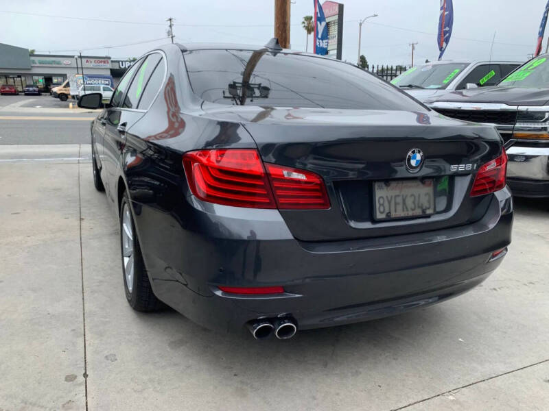 2014 BMW 5 Series 528i