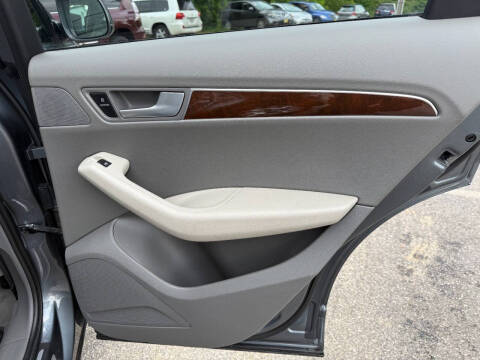 2012 Audi Q5 2.0T quattro Premium Plus