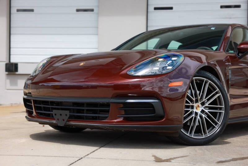 2019 Porsche Panamera