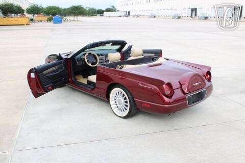 2004 Ford Thunderbird Deluxe