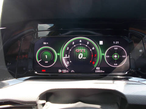 2022 Volkswagen Golf GTI Autobahn