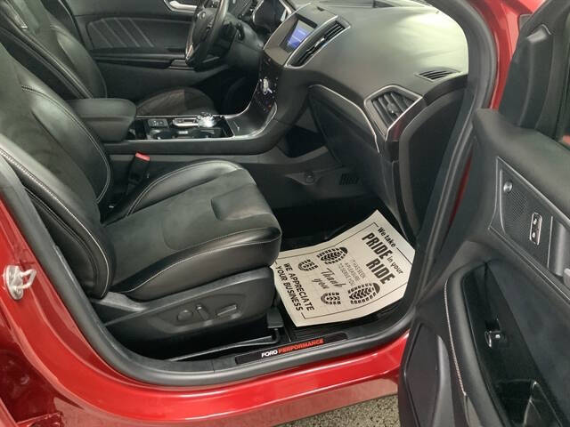 2020 Ford Edge ST
