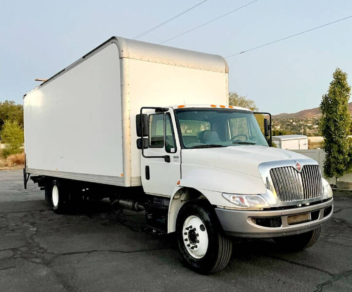 2017 International DuraStar 4300