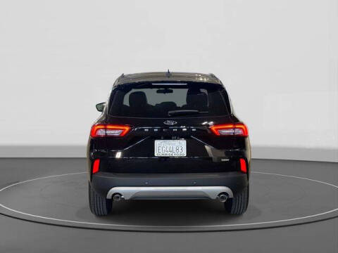 2025 Ford Escape Plug-In Hybrid PHEV