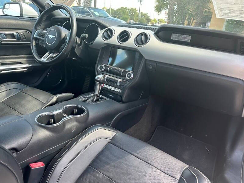 2016 Ford Mustang EcoBoost Premium