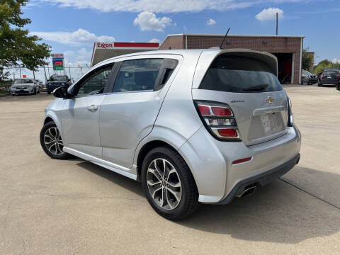 2017 Chevrolet Sonic LT Auto