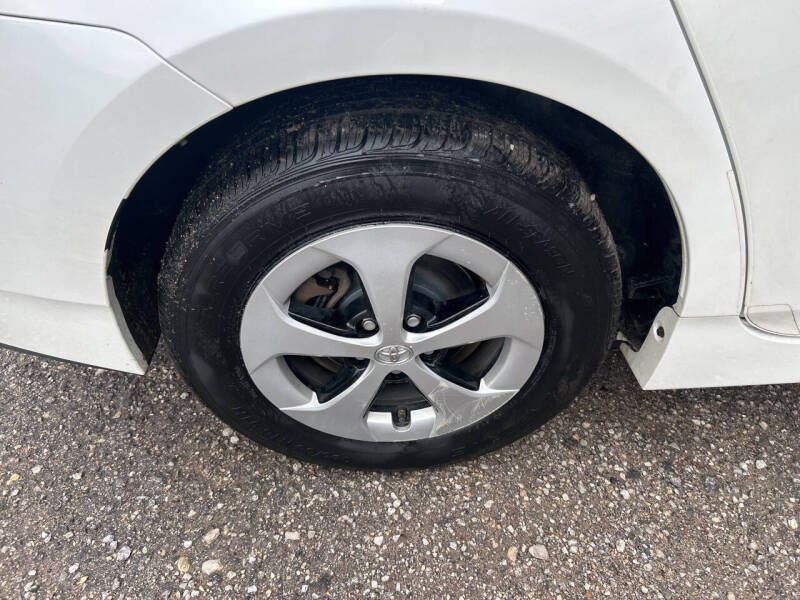 2013 Toyota Prius Two
