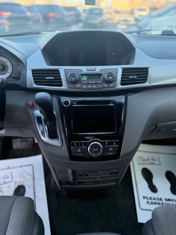 2016 Honda Odyssey SE