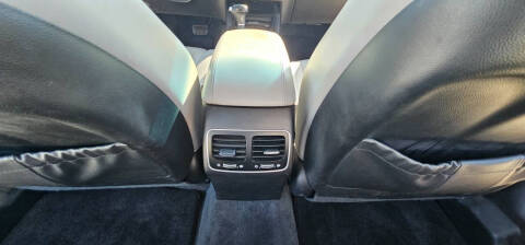 2014 Kia Cadenza Premium