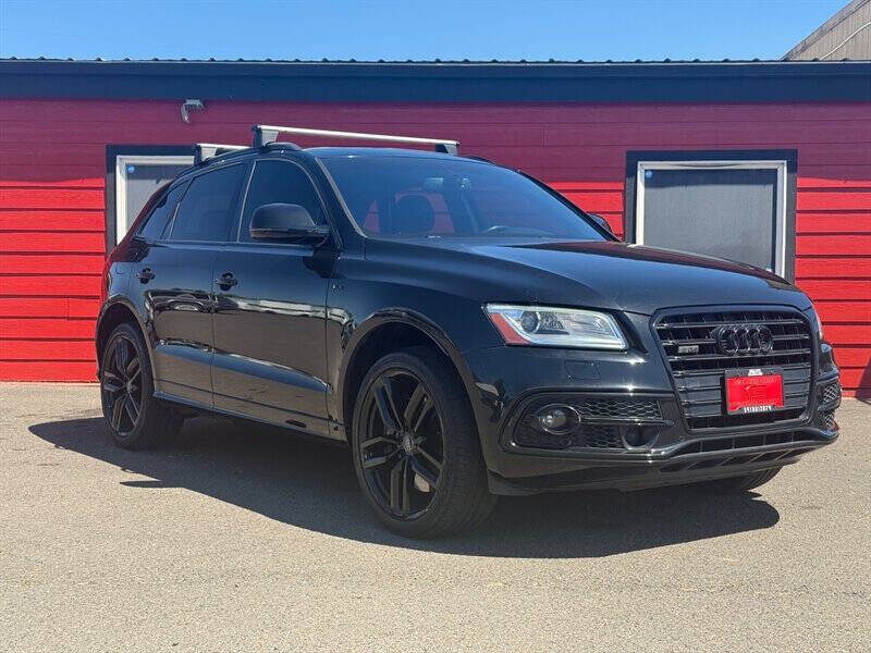 2015 Audi SQ5 Prestige's photo