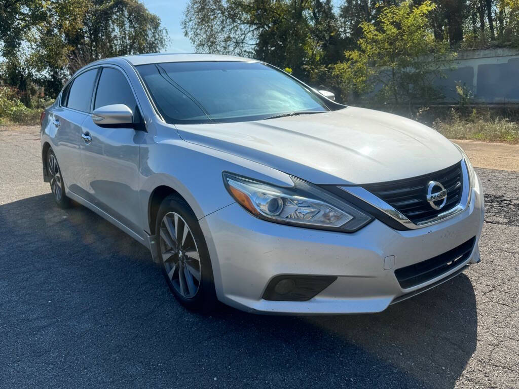 2017 Nissan Altima for sale at Car ConneXion Inc in Knoxville, TN