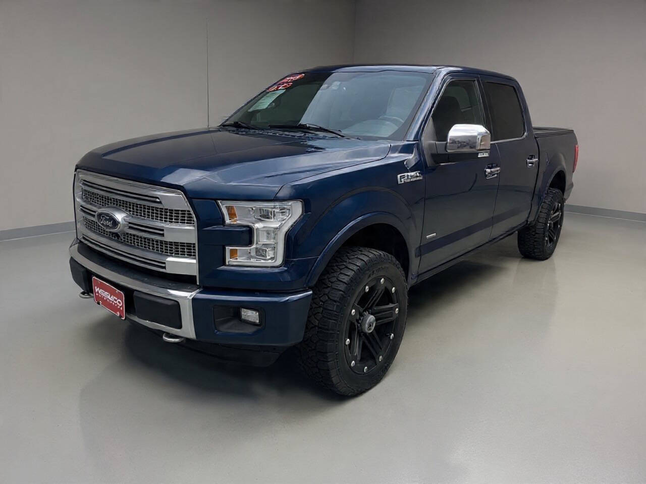 2015 Ford F-150 Platinum's photo