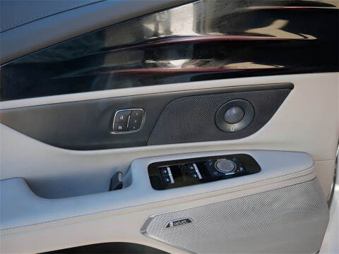 2024 Lincoln Nautilus Hybrid Reserve