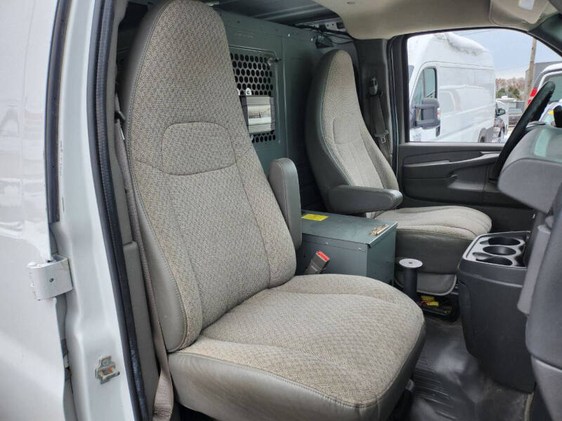 2015 GMC Savana 2500