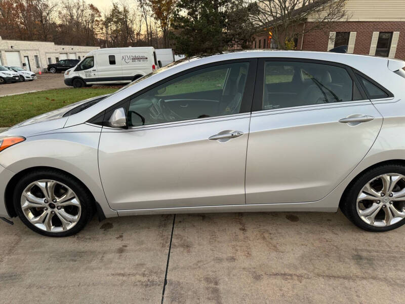 Used 2015 Hyundai Elantra GT Base with VIN KMHD35LH4FU238468 for sale in Warrensville Heights, OH