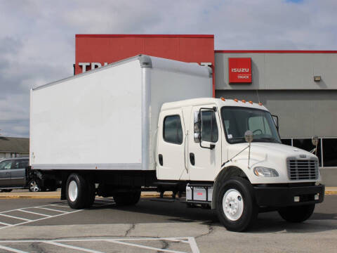 2018 Freightliner M2 106