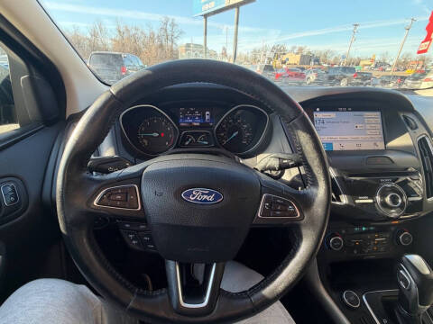 2016 Ford Focus Titanium