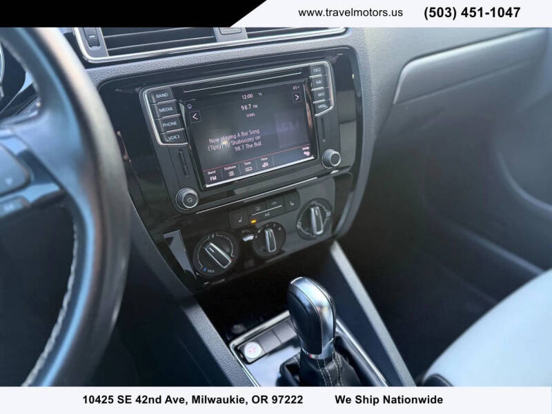 2016 Volkswagen Jetta 1.8T Sport