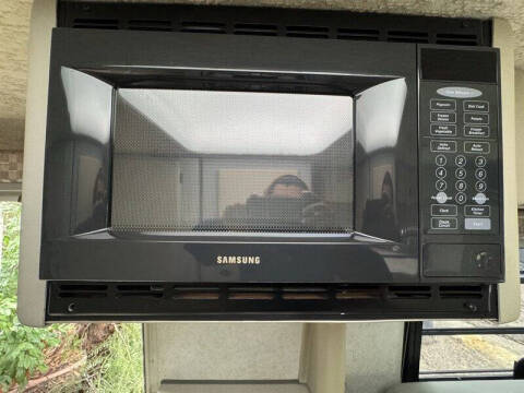 2002 Winnebago Rialta 22QD